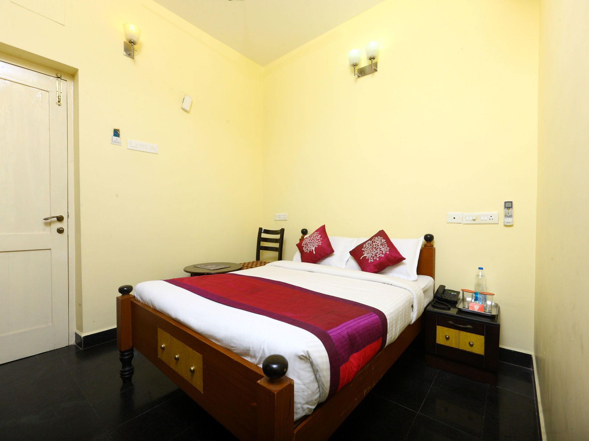 Oyo 10630 Hotel Nano Turf Madurai Luaran gambar